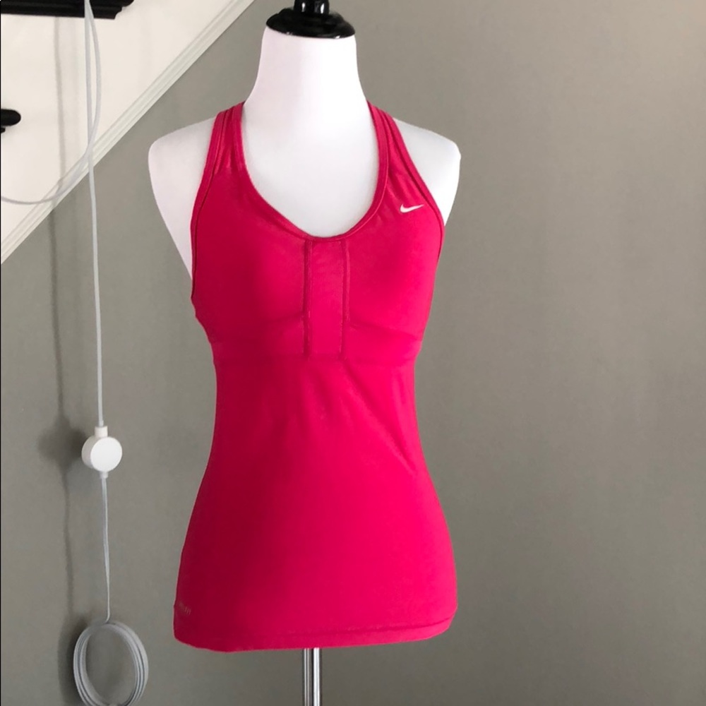 Nike women’s built in bra tank dri fit s